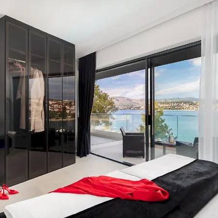 Villa Beach Front Okrug Gornji